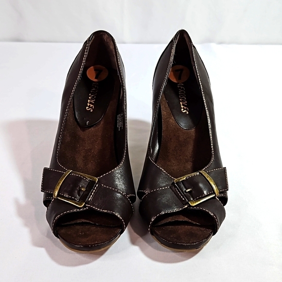 Aerosols Wedge Heels Sz 7 Brown - Picture 1 of 8